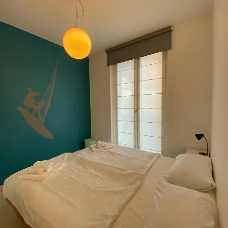 Italian Lakes Ground Floor With Pool Daire Maccagno