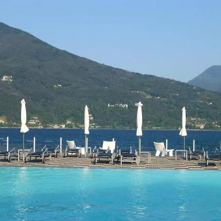 Daire Italian Lakes Ground Floor With Pool *